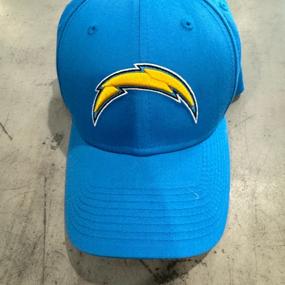 NFL Other - 🆕 LA CHARGERS cap! Unisex, listed under mens! Show your team spirit! ⚡️see pic!
